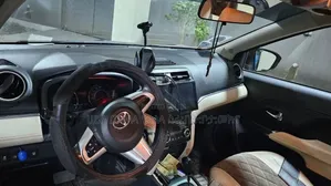 Toyota Rush 2023 Pearl