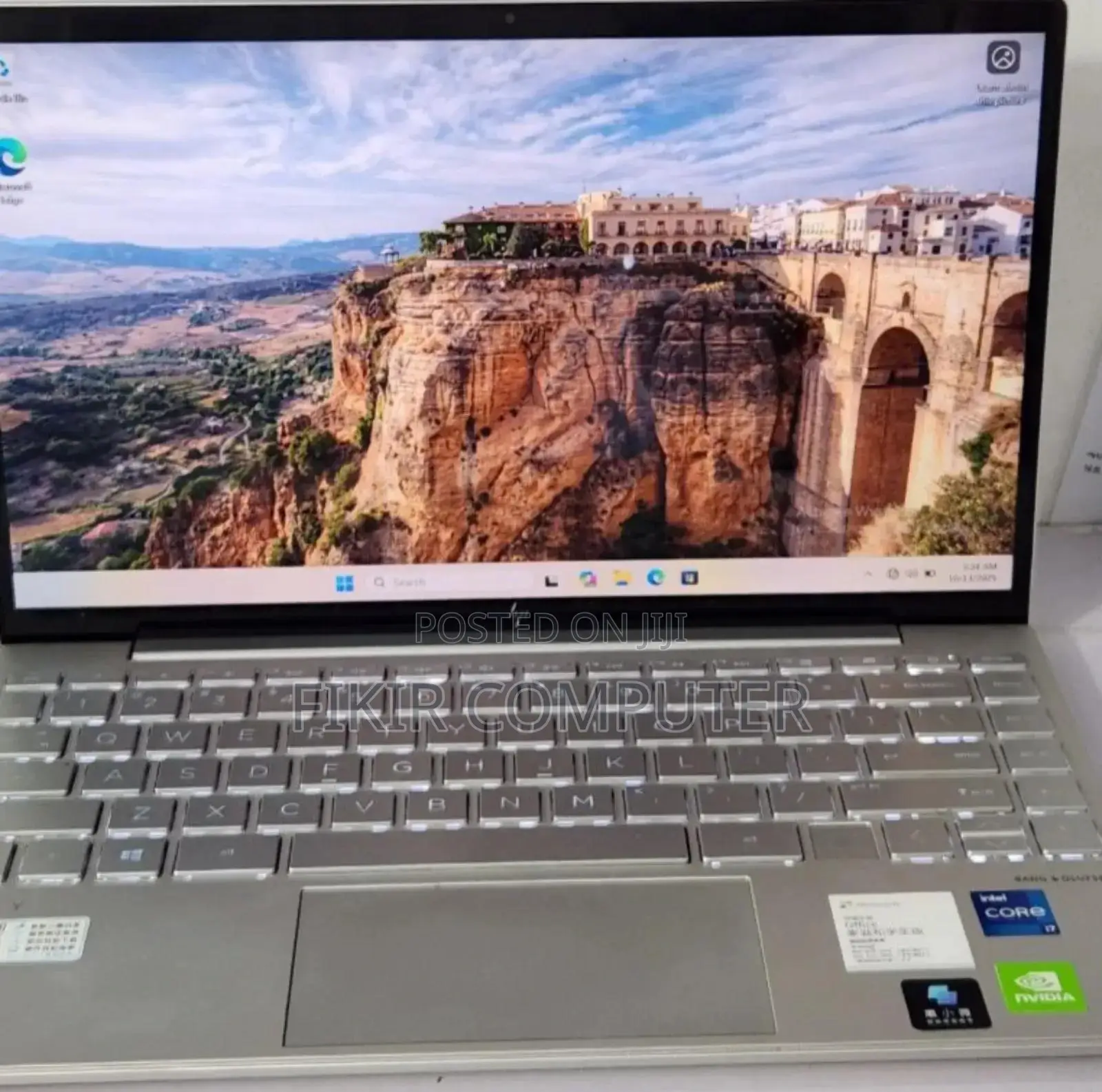 New Laptop HP Envy X2 16GB Intel Core I7 SSD 1T