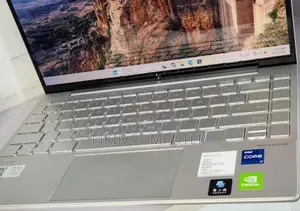 New Laptop HP Envy X2 16GB Intel Core I7 SSD 1T