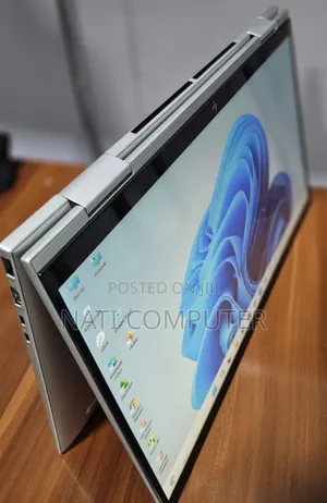 New Laptop HP Envy X360 8GB Intel Core I5 SSD 512GB