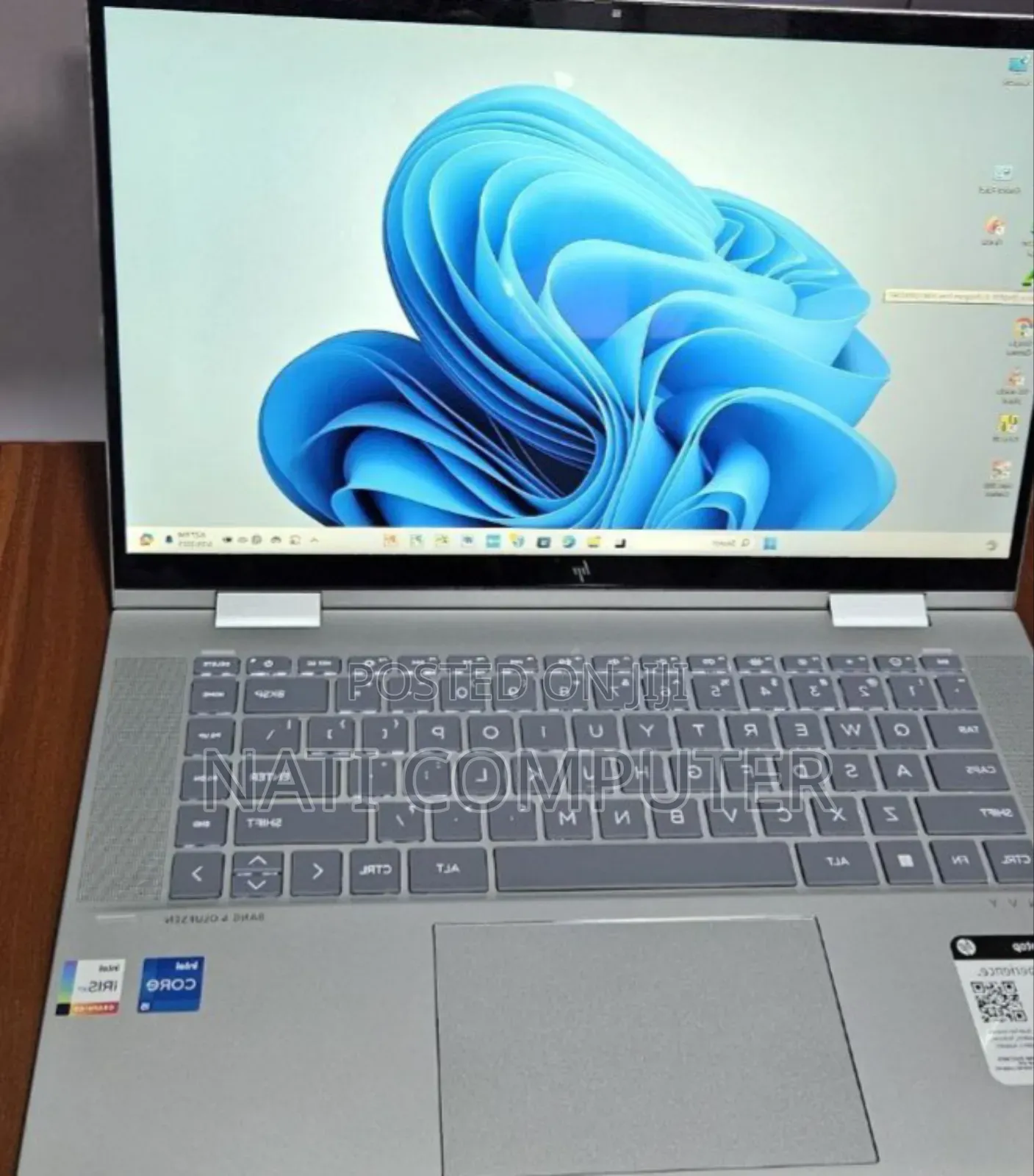 New Laptop HP Envy X360 8GB Intel Core I5 SSD 512GB