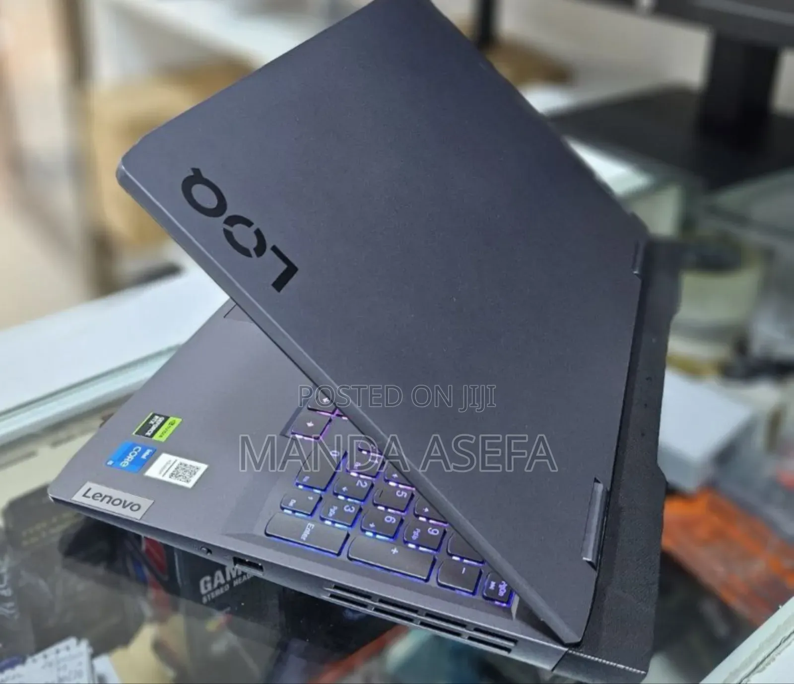 New Laptop Lenovo LOQ 15IRH8 16GB Intel Core I5 SSD 512GB