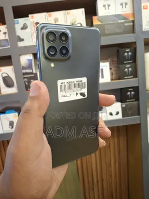 New Samsung Galaxy M53 128 GB