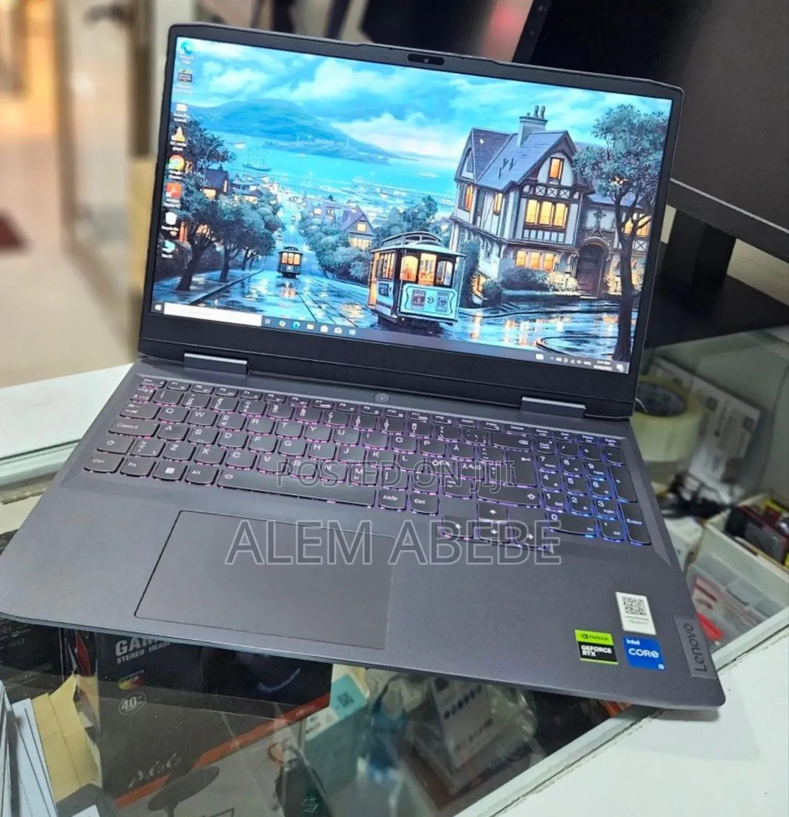 New Laptop Lenovo LOQ 15ARP9 16GB Intel Core I5 SSD 512GB