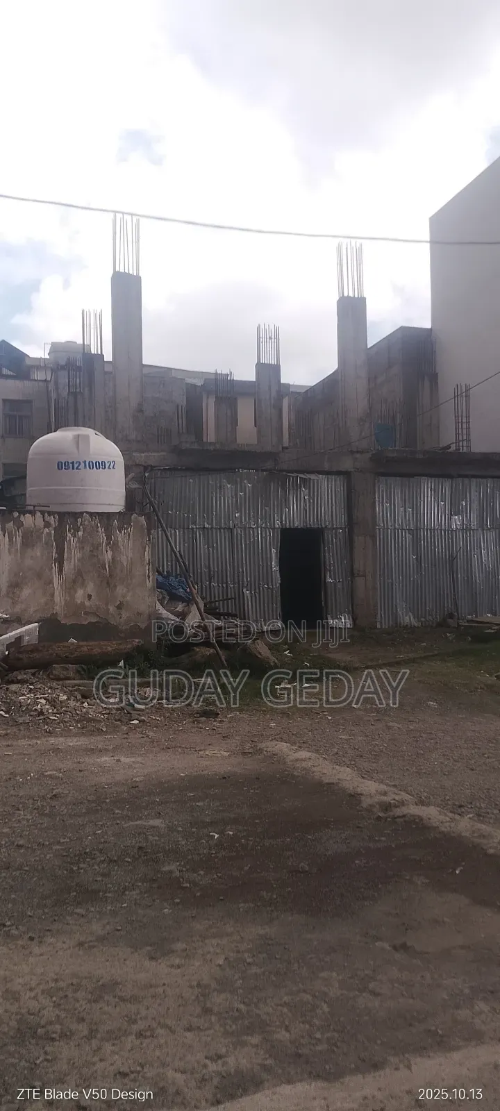 20bdrm Block of Flats in Yeka for sale