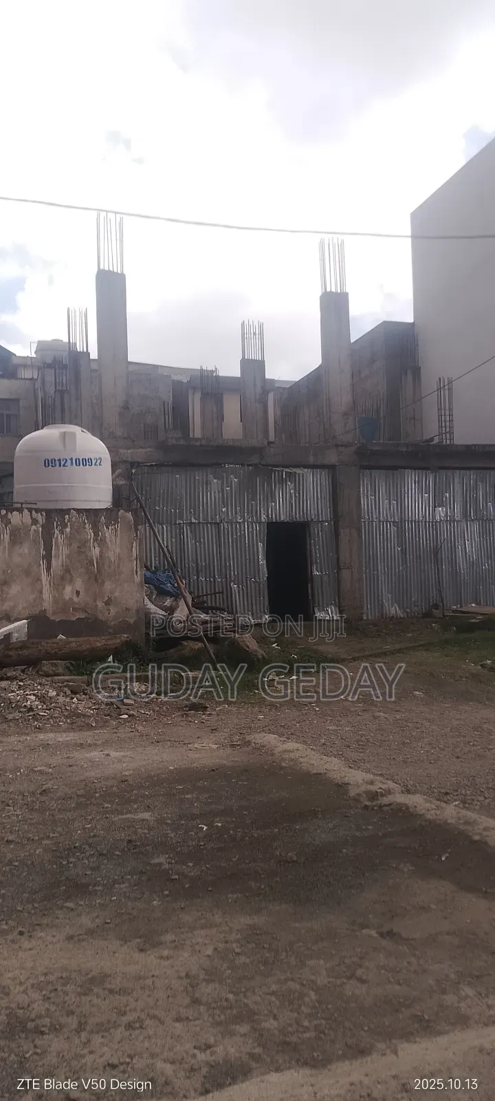 20bdrm Block of Flats in Yeka for sale