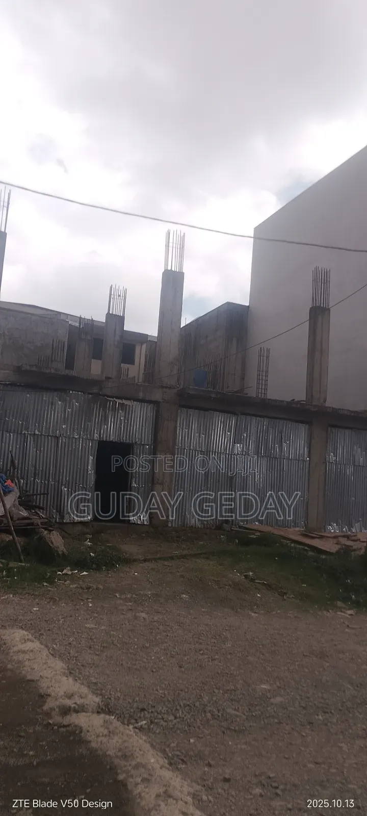 20bdrm Block of Flats in Yeka for sale