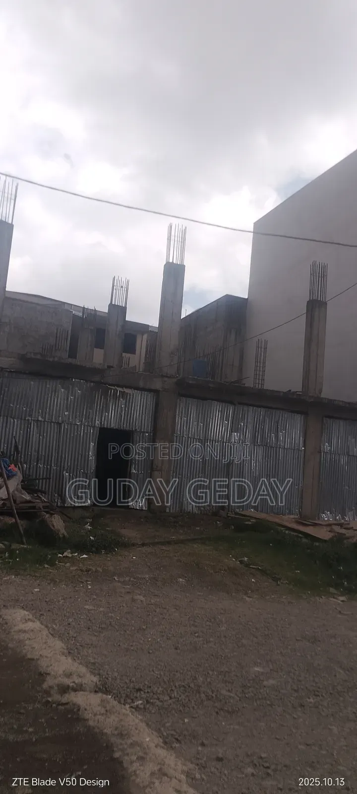 20bdrm Block of Flats in Yeka for sale