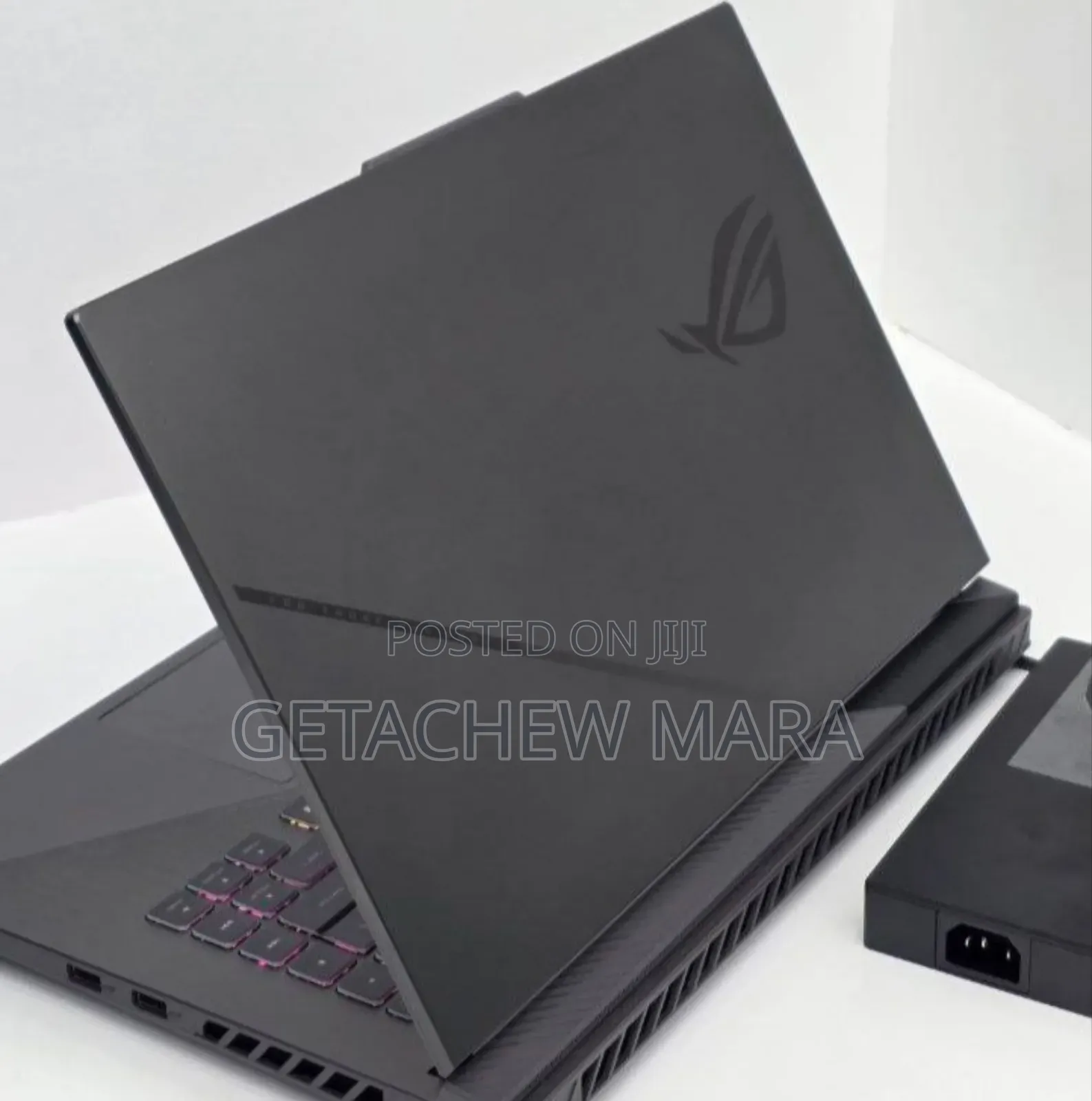 New Laptop Asus ROG Strix G15 12GB AMD Ryzen 7 SSD 1T
