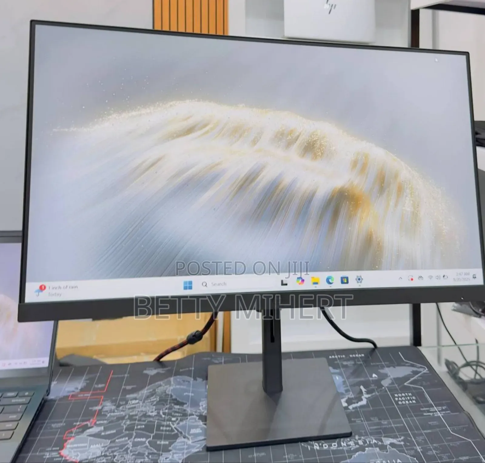 Hp 27" Inch Frameless Monitor