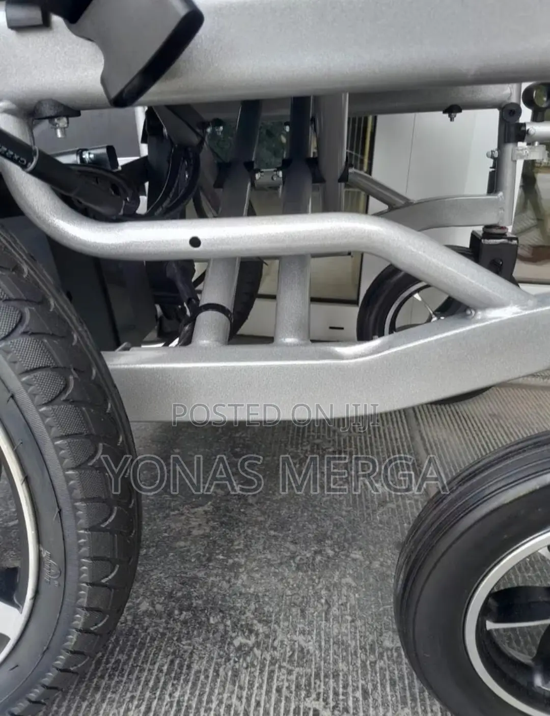 Electric Wheelchair
