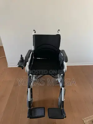 Electrical Wheelchair來瓶efficiency Motors Saving Power甴፨Wheelchair