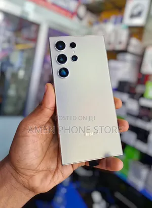 New Samsung Galaxy S24 Ultra 256 GB