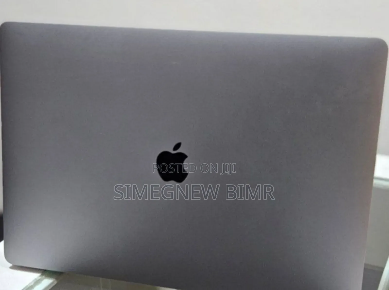 New Laptop Apple MacBook Pro 2019 16GB Intel Core i9 SSD 1T