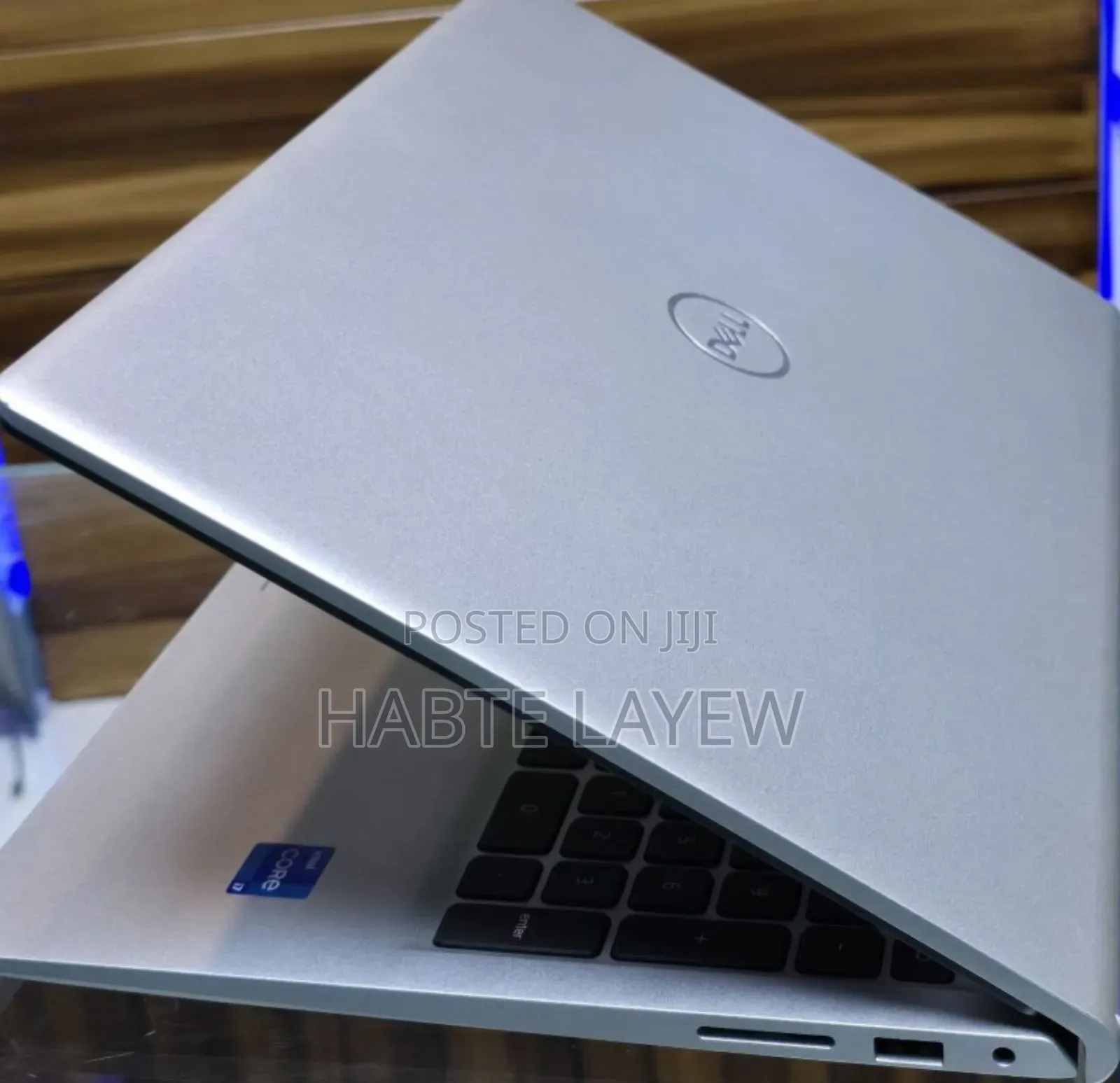 New Laptop Dell Inspiron 15 16GB Intel Core I7 SSD 512GB