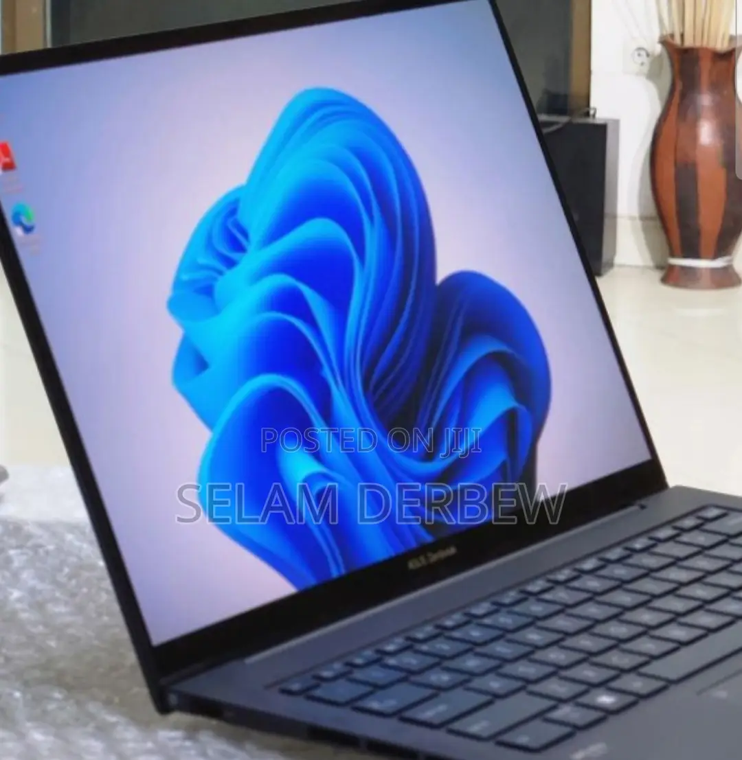 New Laptop Asus Zenbook 14 UX434 16GB Intel Core I7 SSD 512GB