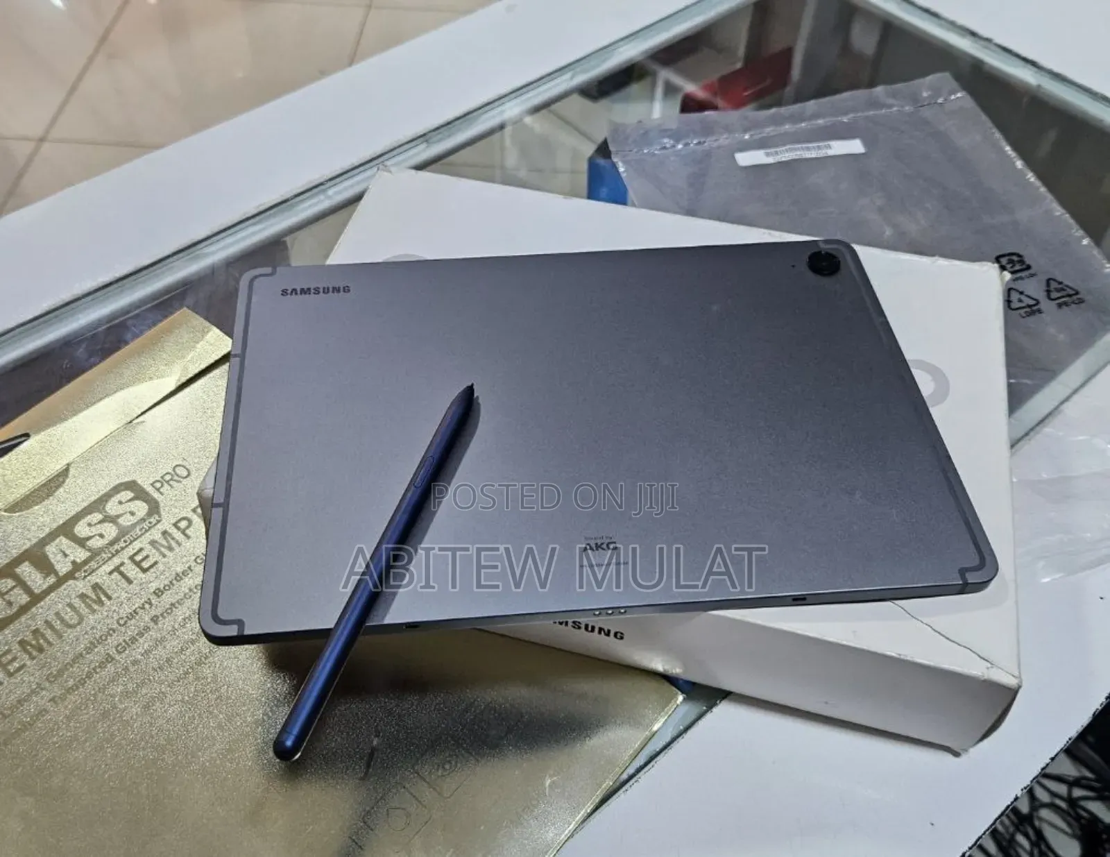 New Samsung Galaxy Tab S9 FE 128 GB Gray