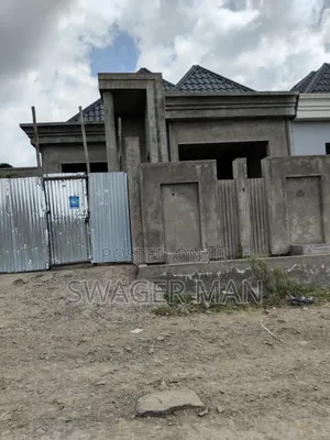 Photo - 4bdrm Villa in Tafo, Yeka for sale