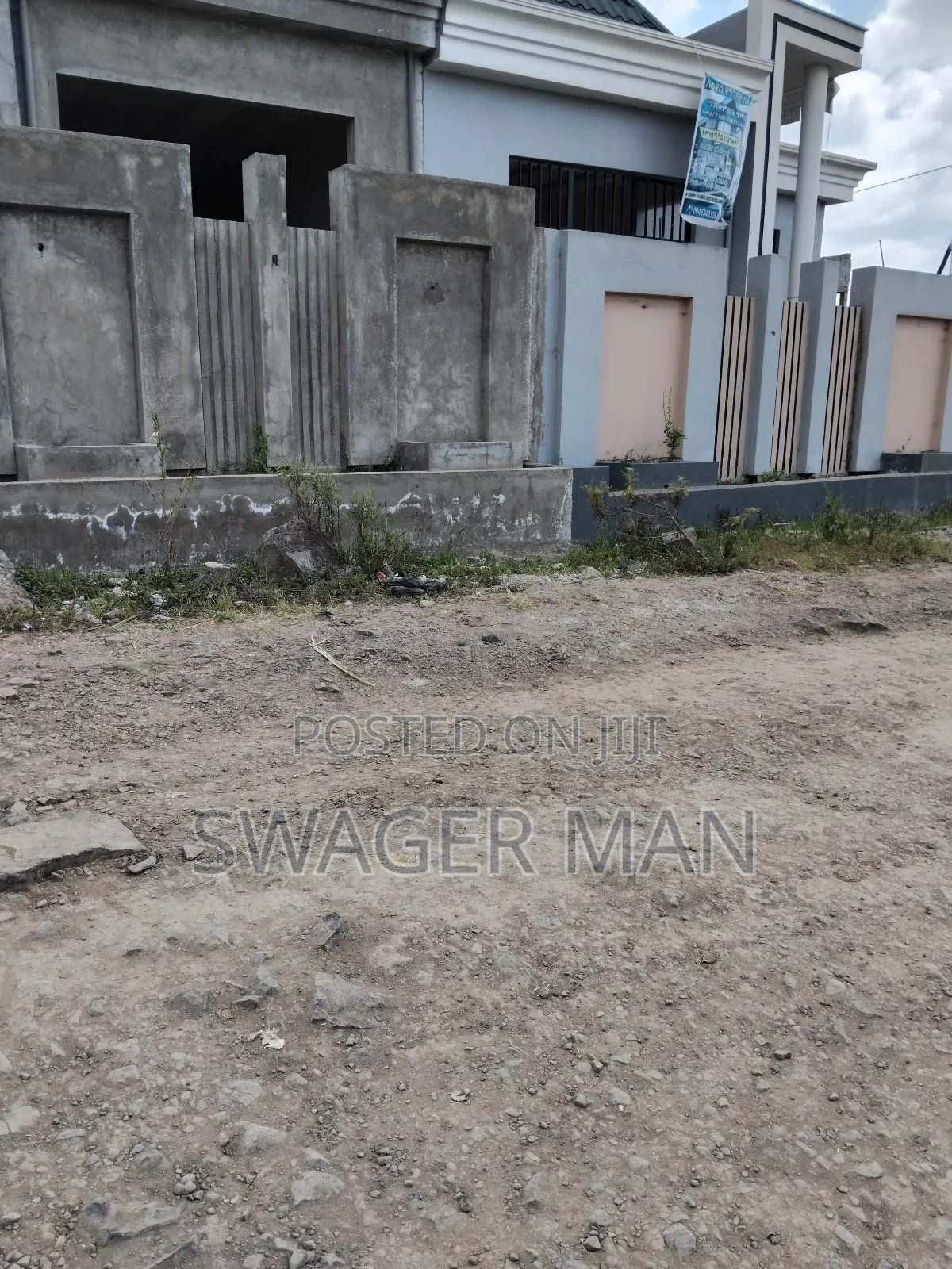 4bdrm Villa in Tafo, Yeka for sale