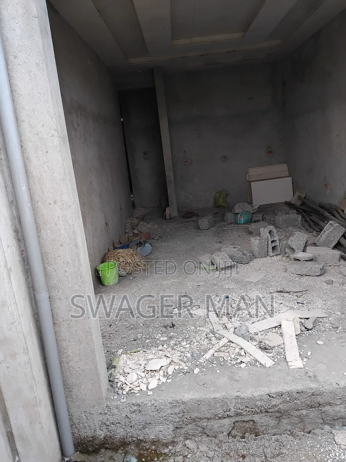 4bdrm Villa in Tafo, Yeka for sale