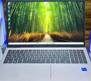New Laptop Dell Inspiron 15 16GB Intel Core I7 SSD 512GB