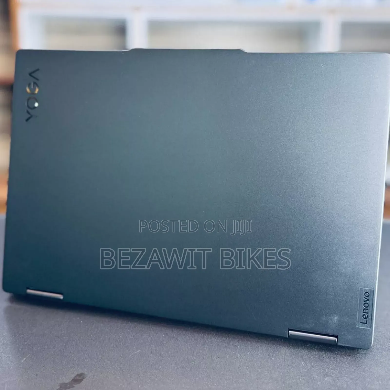 New Laptop Lenovo Yoga 7i 16GB Intel Core I7 SSD 512GB