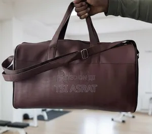  R B
 Travel Bag and Gym Bag