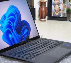 New Laptop Asus Zenbook Duo 14 16GB Intel Core I7 SSD 512GB