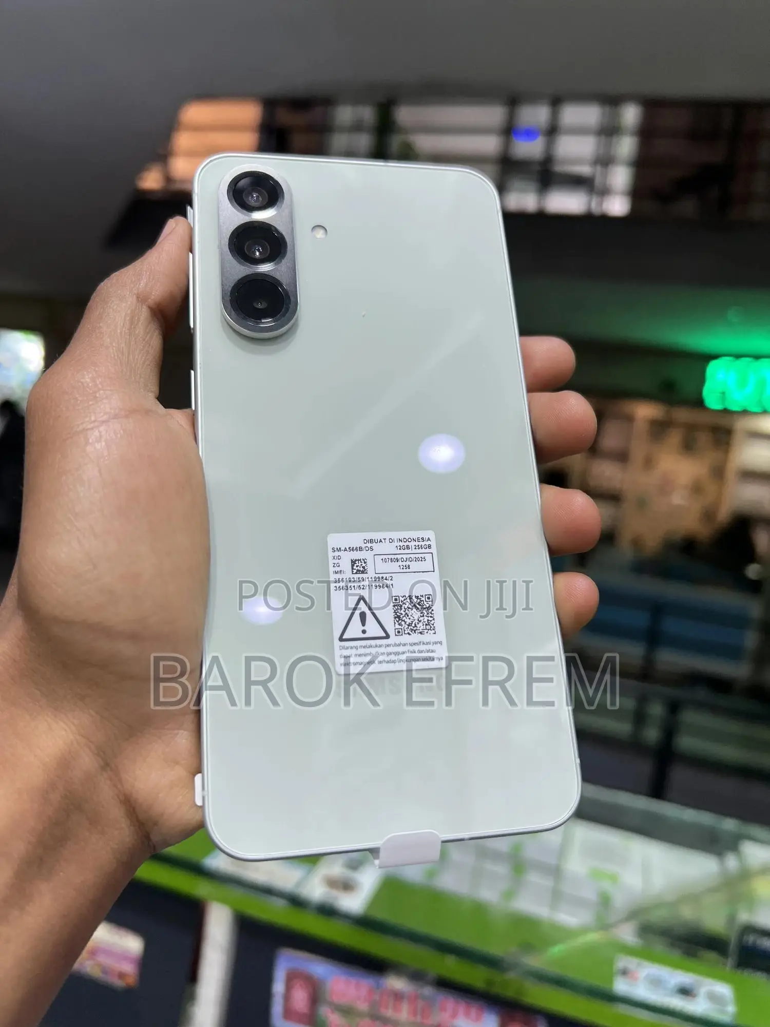 New Samsung Galaxy A56 256 GB Gray