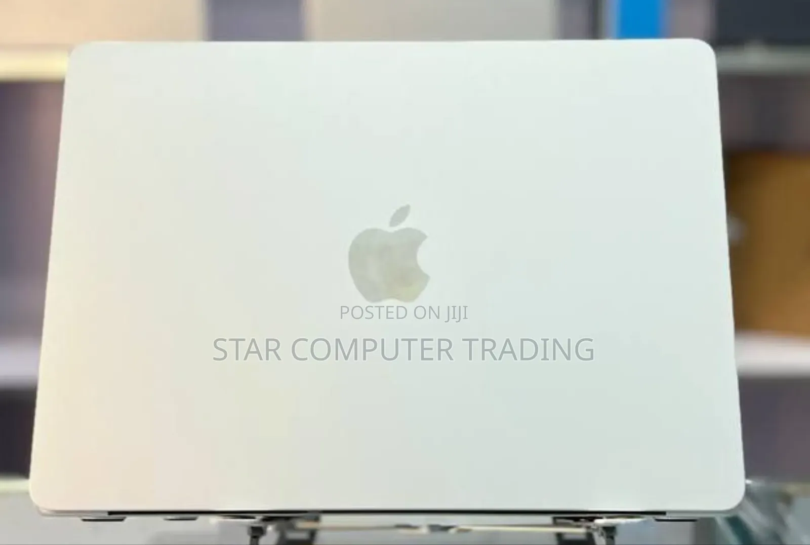 New Laptop Apple MacBook Air 2025 M4 15-Inch 16GB Apple M4 SSD 256GB