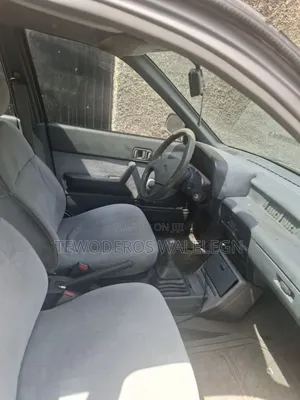 Suzuki Swift 1990 Beige