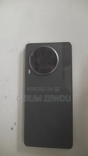 Tecno Camon 30 256 GB Gray
