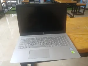 Photo - Laptop HP Pavilion 15 8GB Intel Core I7 SSD 1T