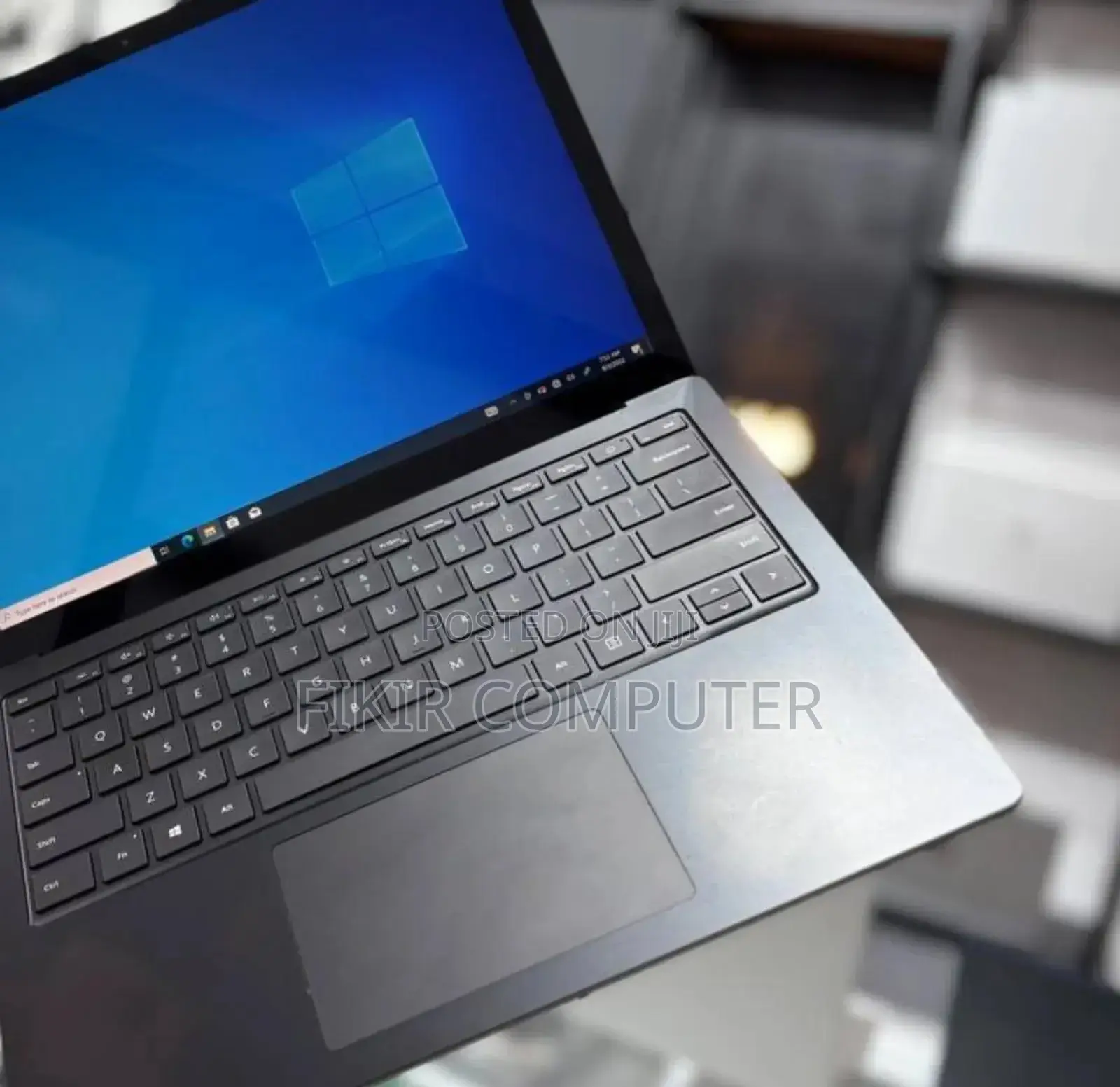 New Laptop Microsoft Surface Laptop 4 16GB Intel Core i7 SSD 256GB