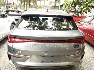 New BYD E2 43 kWh 94 hp FWD 2024 Gray