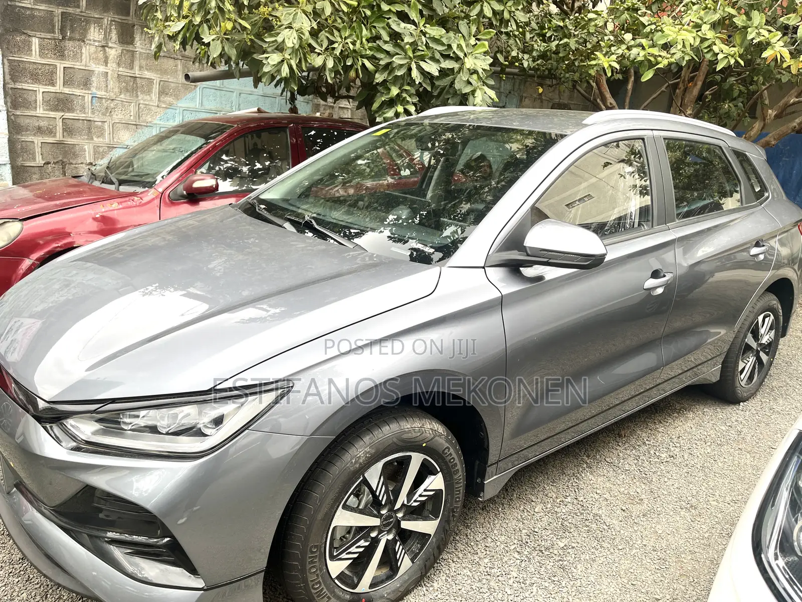 New BYD E2 43 kWh 94 hp FWD 2024 Gray