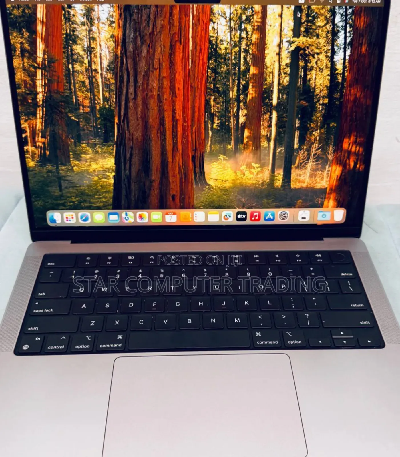New Laptop Apple MacBook Pro M1 16GB Apple M1 Pro SSD 512GB