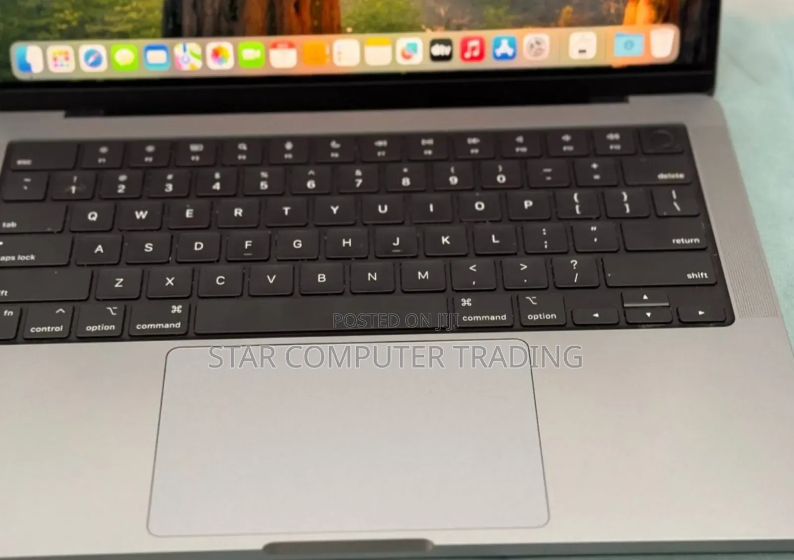 New Laptop Apple MacBook Pro M1 16GB Apple M1 Pro SSD 512GB