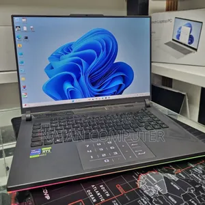 New Laptop Asus ROG Strix G15 16GB Intel Core I7 SSD 1T