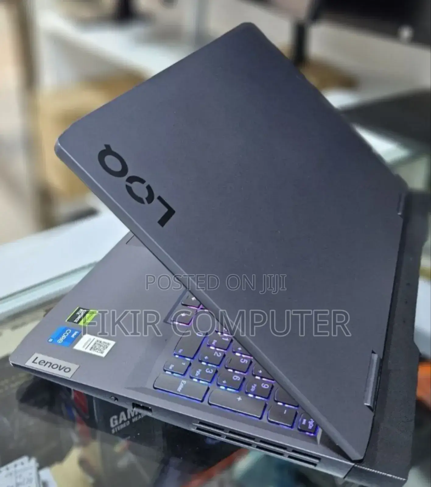 New Laptop Lenovo LOQ 15IRH8 16GB Intel Core I5 SSD 512GB