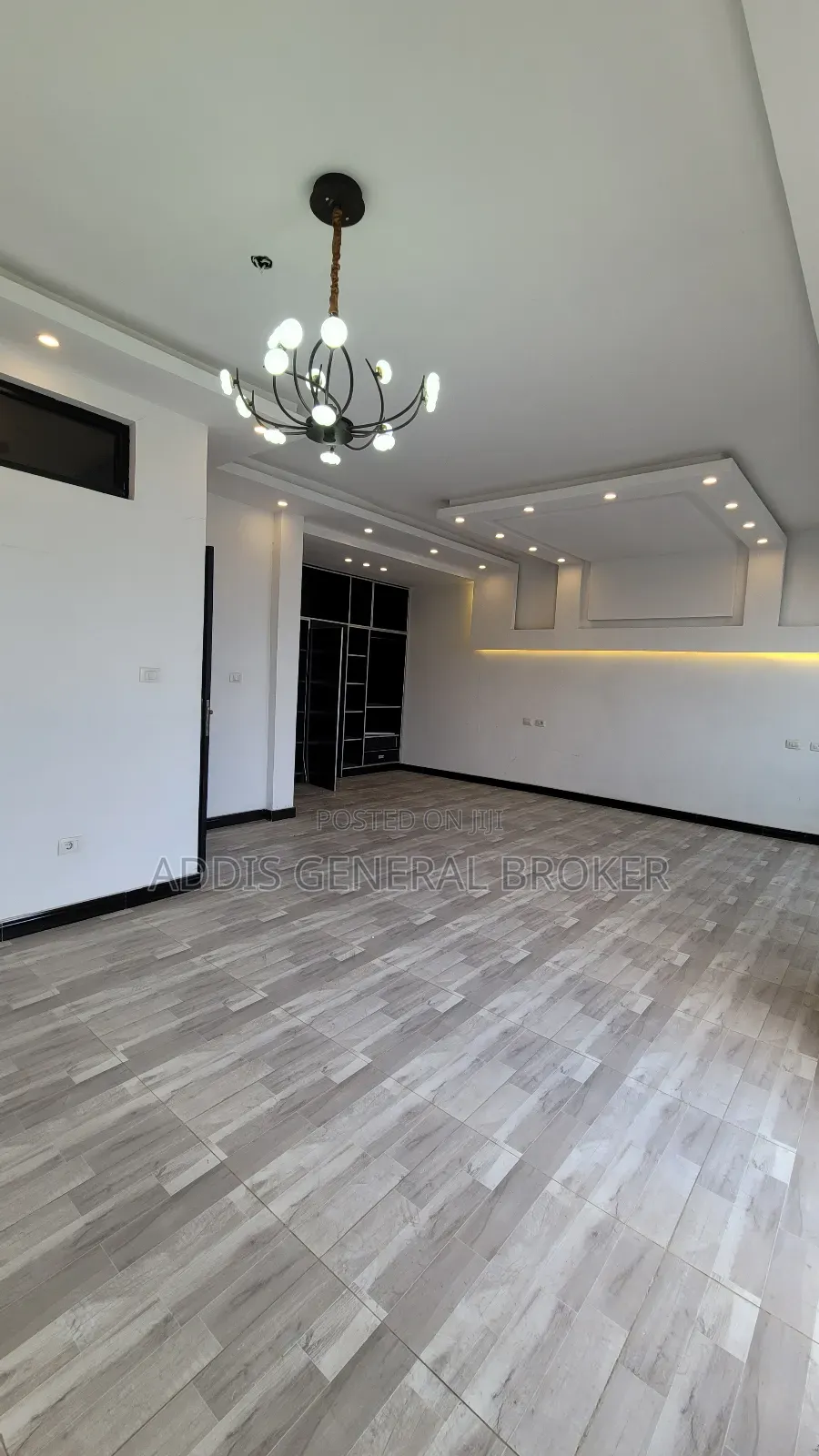 5bdrm House in Bulbula, Bole for sale