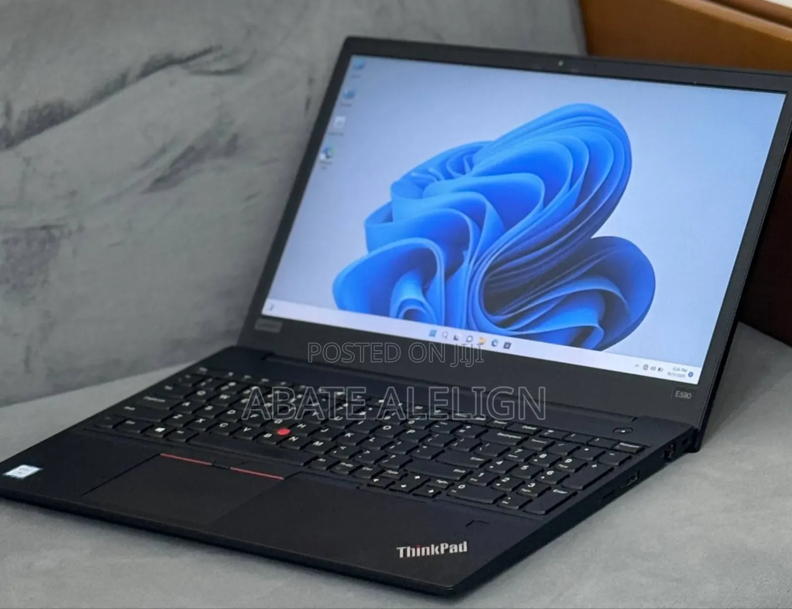 New Laptop Lenovo ThinkPad E570 16GB Intel Core I7 SSD 512GB