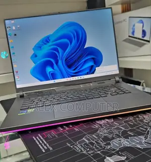 New Laptop Asus 16GB Intel Core I9 SSD 1T