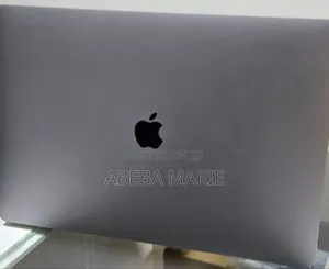 New Laptop Apple MacBook Pro 2019 32GB Intel Core i9 SSD 1T