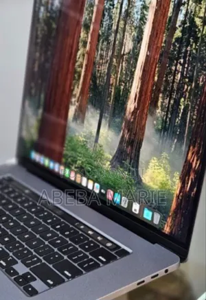 New Laptop Apple MacBook Pro 2019 32GB Intel Core i9 SSD 1T