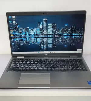 New Laptop Dell Precision 5540 32GB Intel Core I7 SSD 512GB