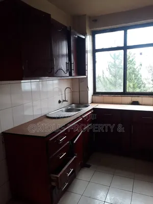 3bdrm Apartment in Around Africa, Nifas Silk-Lafto for rent
