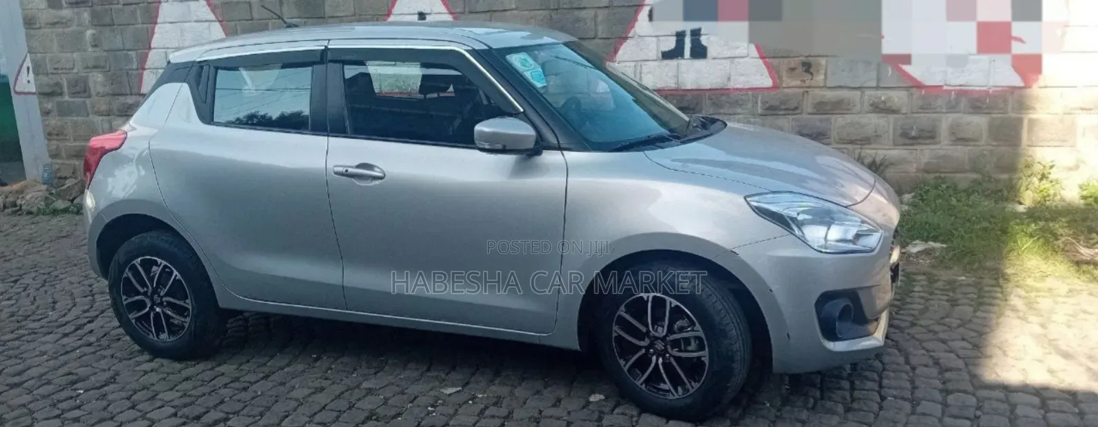 Suzuki Swift 2022 Silver