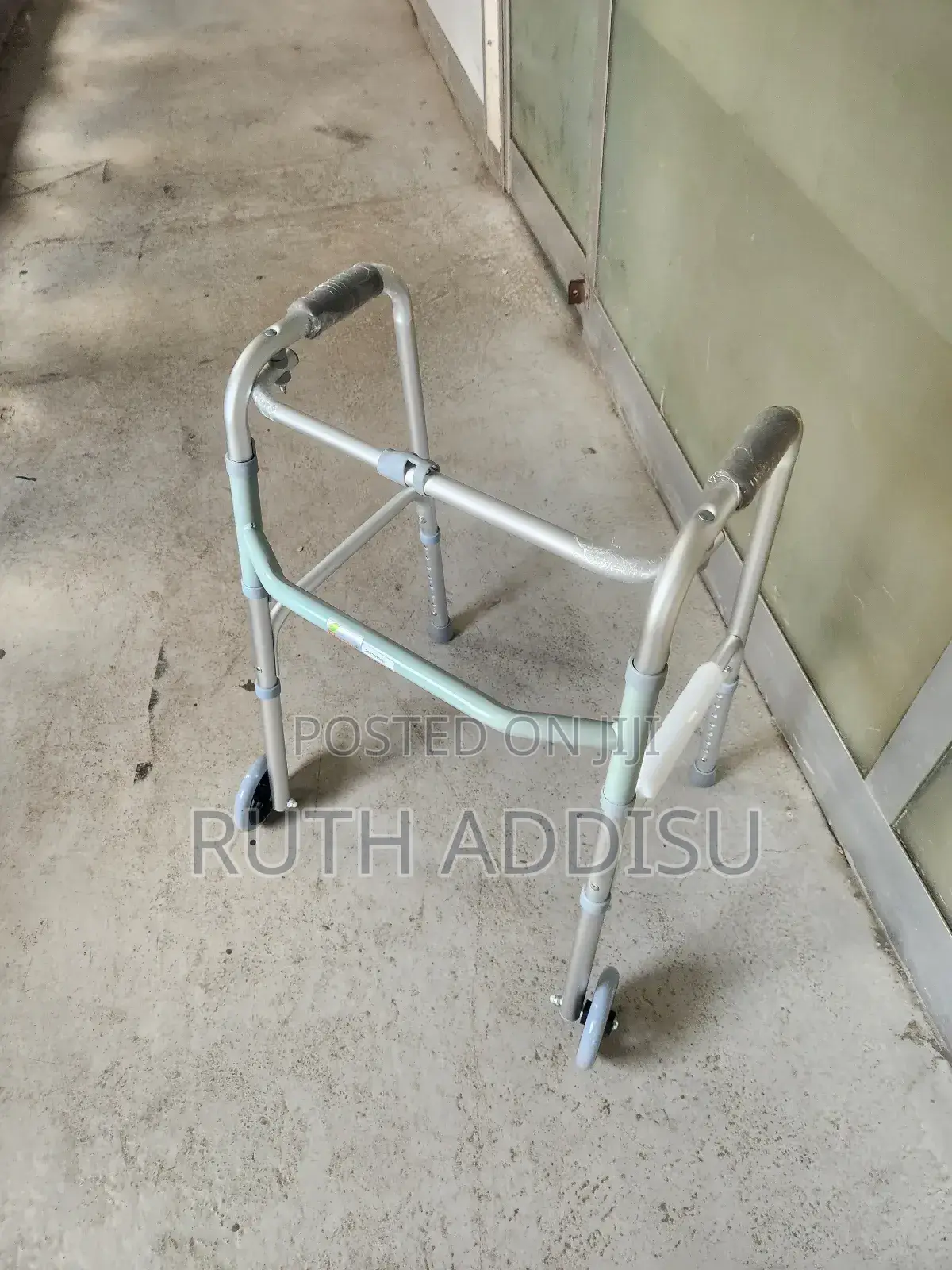 Medical Walker輕輕foldable Walker朱槿heigh Capacity Walker軍隊walker肋是walker