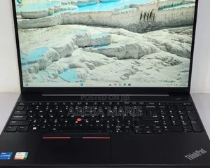 New Laptop Lenovo ThinkPad E16 G1 16GB Intel Core i5 SSD 512GB